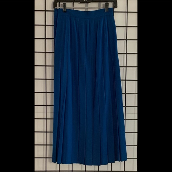Vintage Escada Blue Pleated Wool Skirt with Side Buttons - Picture 4 of 8